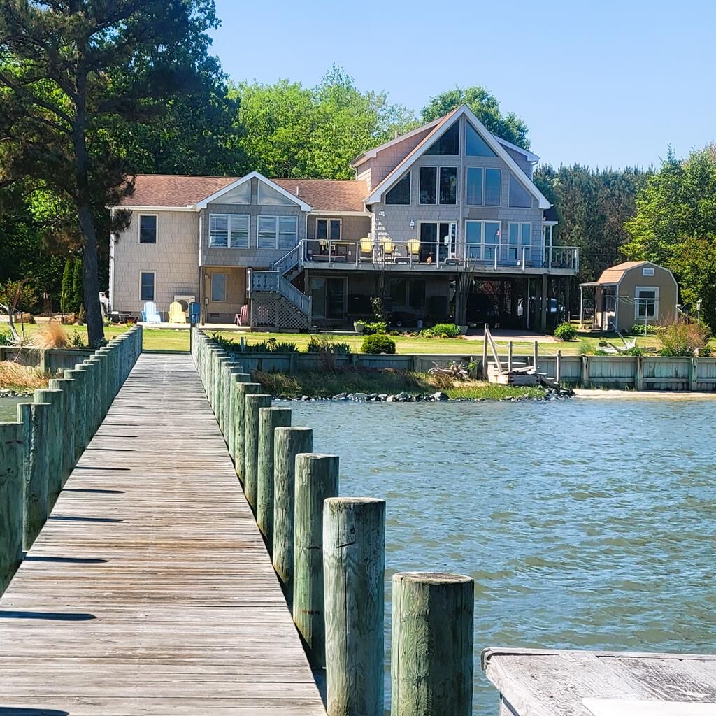Property Photo: 16493 Hicks Ln VA 23417