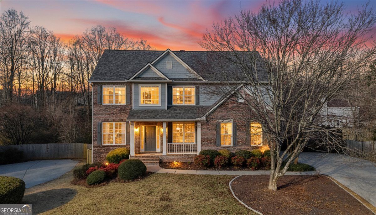 Property Photo:  826 Buffington Way  GA 30115 