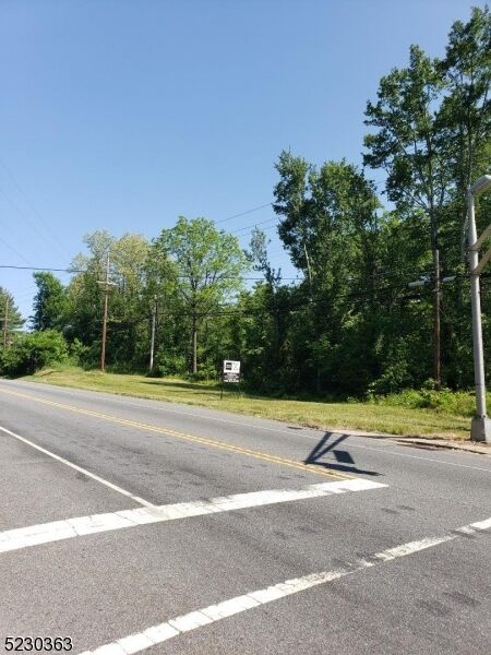 Property Photo: 422 US Highway 206 NJ 07826