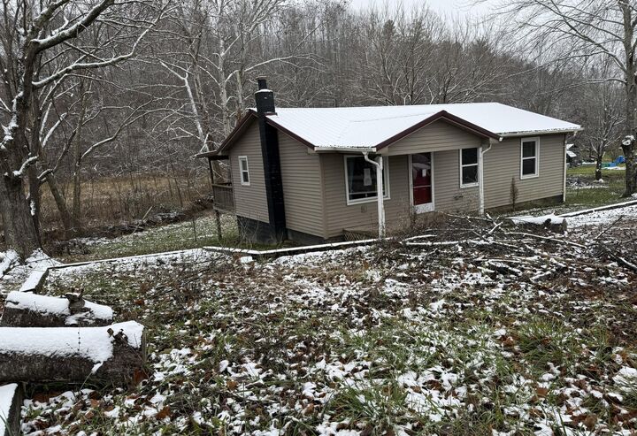 Property Photo: 3732 Mildred Road KY 40447