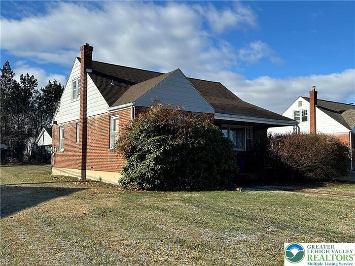 Property Photo: 2348 S Church Street PA 18103