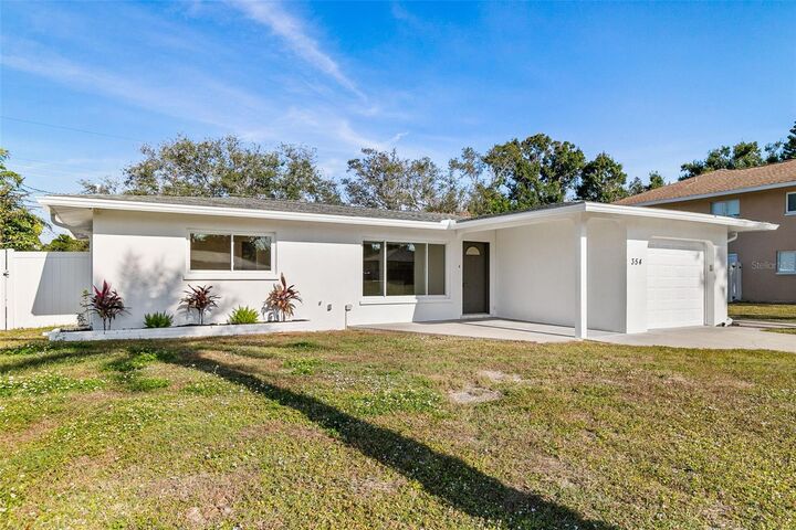 Property Photo:  354 Burke Road  FL 34293 
