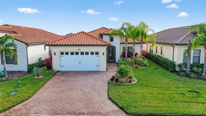 Property Photo:  2009 6th Street E  FL 34221 