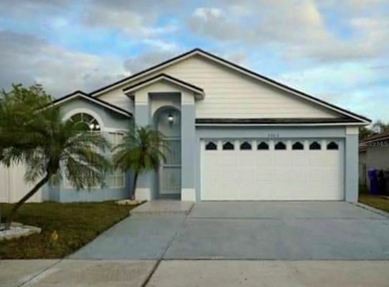 Property Photo: 2905 Colleen Circle FL 34744