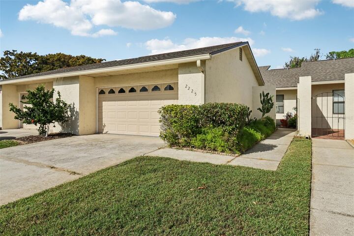Property Photo:  2225 Cypress Court 2C  FL 32778 