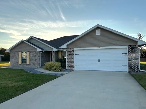 Property Photo: 208 Lagoon Mist Court FL 32759