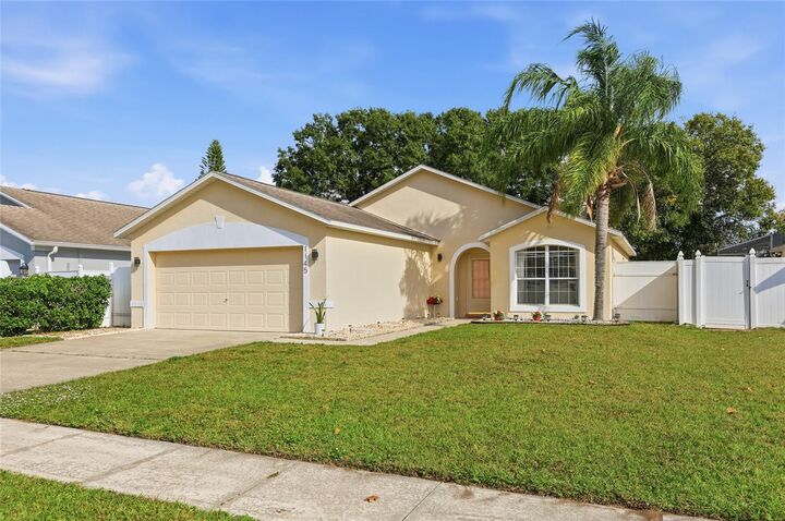 Property Photo:  1145 Great Shady Lane  FL 32825 