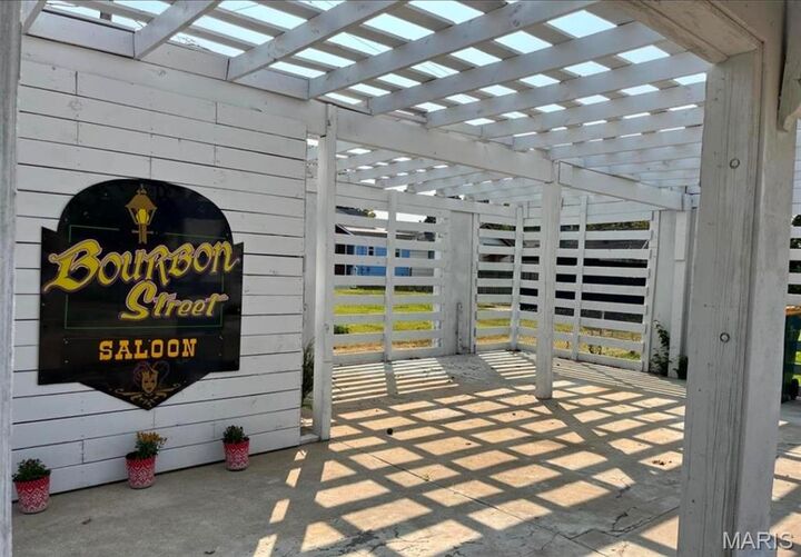 Property Photo: 1648 Spruce Street IL 62040