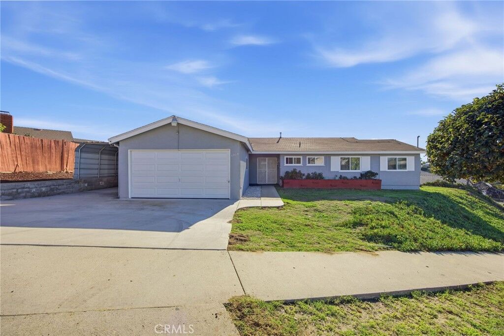 Property Photo:  4975 Loris Street  CA 92105 
