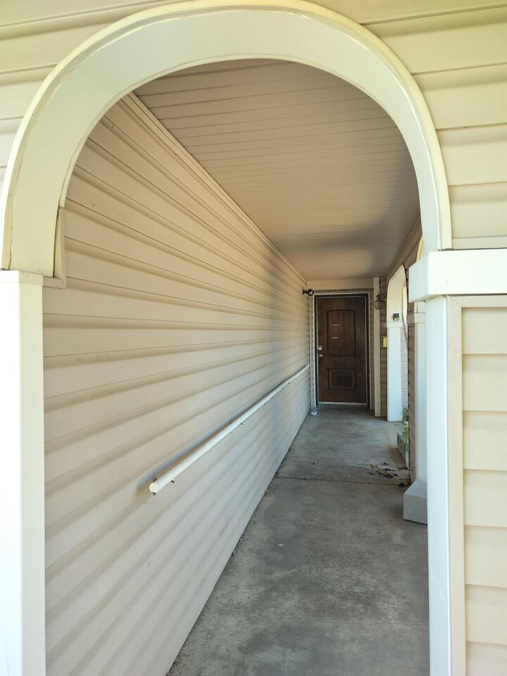 Property Photo: 4729 Moorpark Way CA 95842