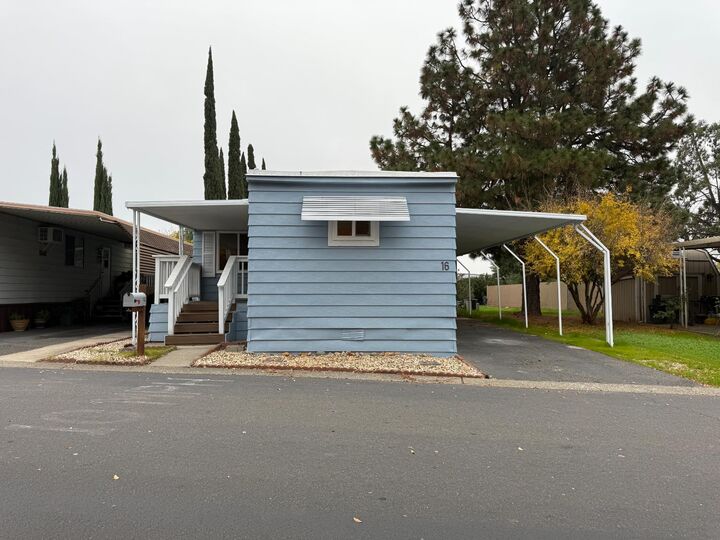 Property Photo: 10035 Mills Station Road CA 95827