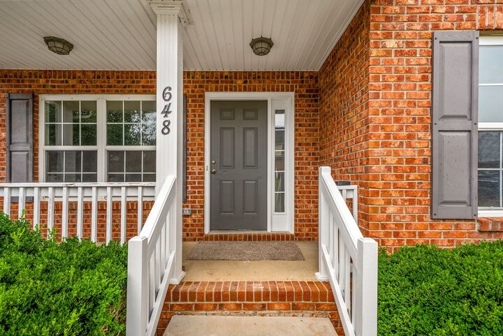 Property Photo:  648 Winding Bluff Way  TN 37040 