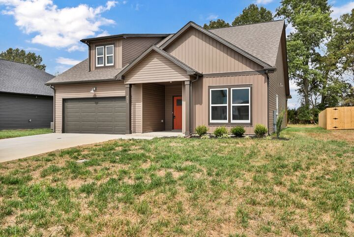 Property Photo: 472 Herman Dr TN 37042