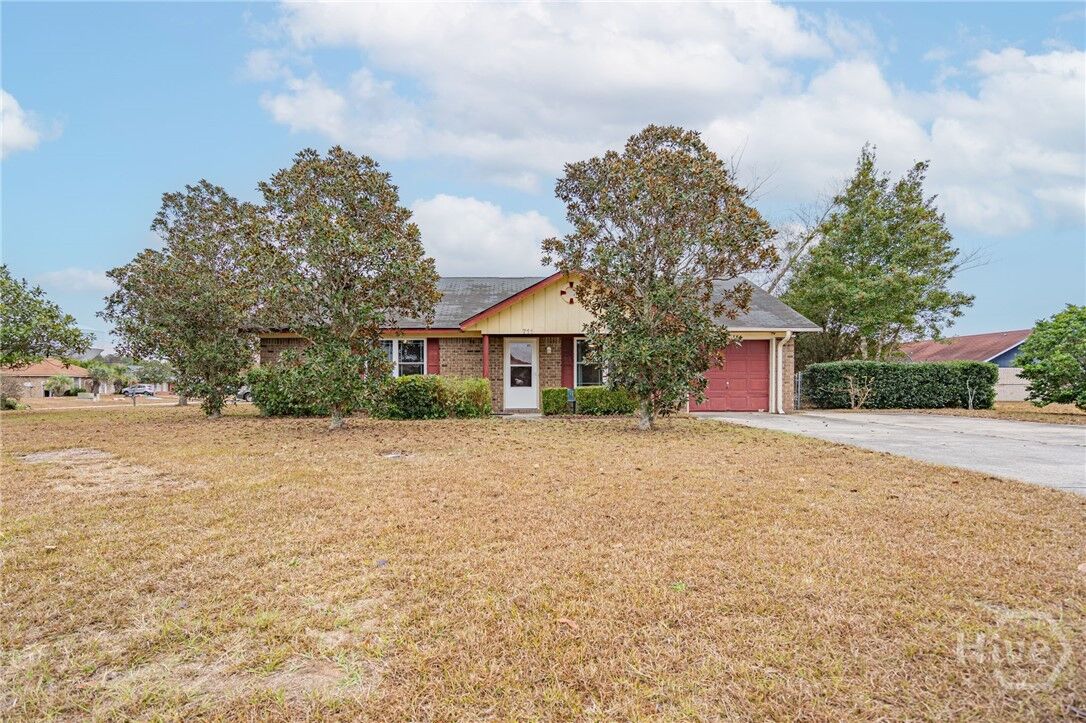 Property Photo:  711 Kylie Lane  GA 31313 