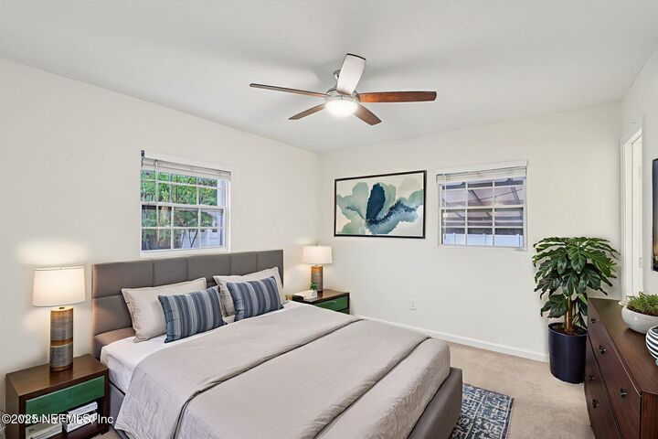 Property Photo: 2574 Lofberg Drive FL 32216