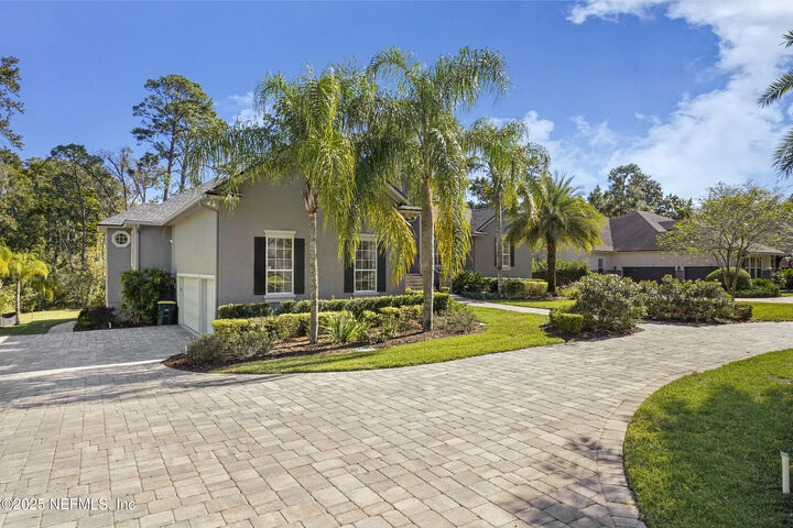 Property Photo: 4579 Swilcan Bridge Lane N FL 32224