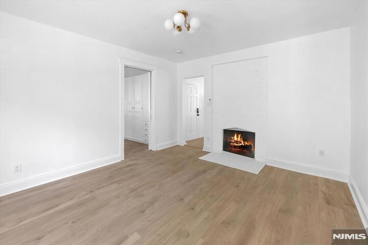 Property Photo:  46 Garden Place  NJ 07020 