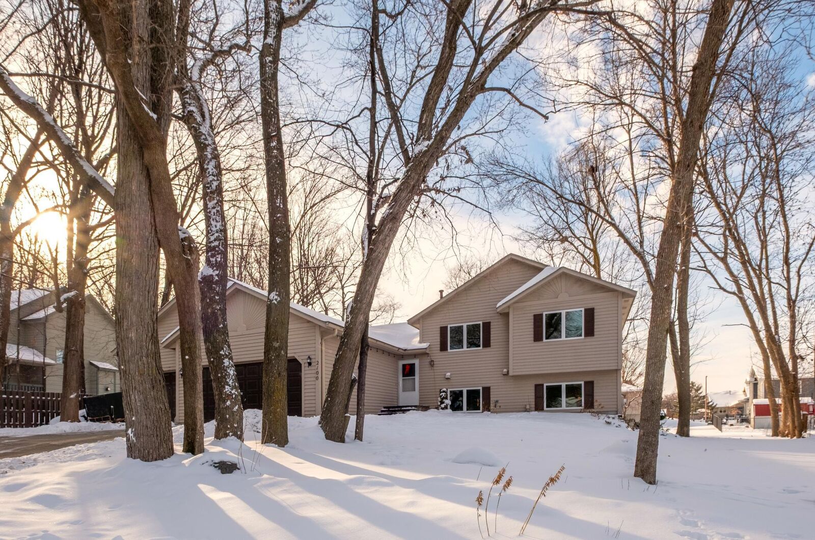 Property Photo:  2100 Taylor Court  MN 55057 