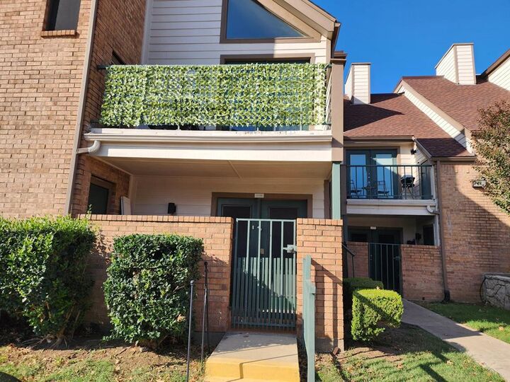 Property Photo: 2300 Balsam Drive G105 TX 76006