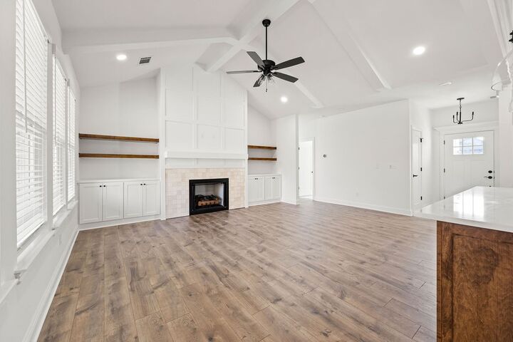 Property Photo: 7818 Teton Trl Avenue AR 72762