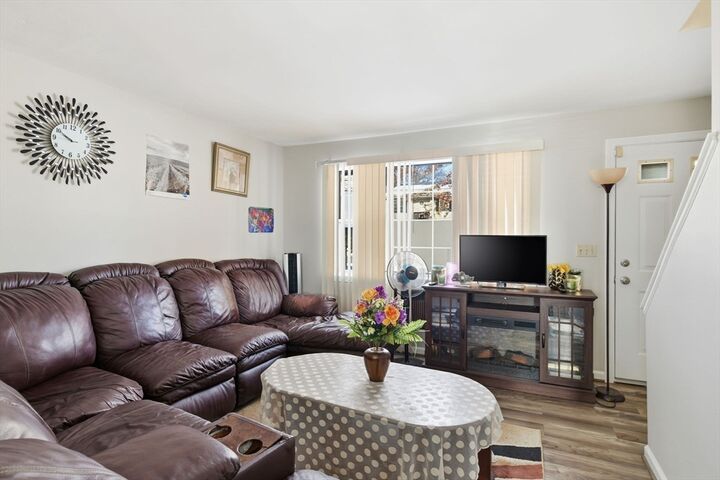 Property Photo:  189 Essex St K  MA 01151 