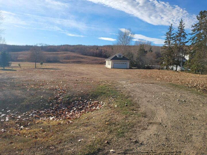 Property Photo: 11806 78 Street AB T8S 1Y6