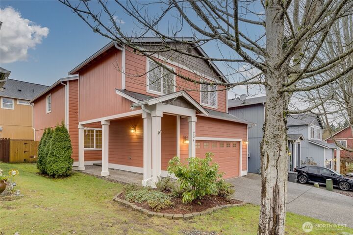 Property Photo:  224  84th Avenue NE  WA 98258 