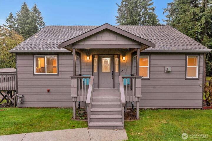 Property Photo:  9901  59th Avenue Ct E  WA 98373 