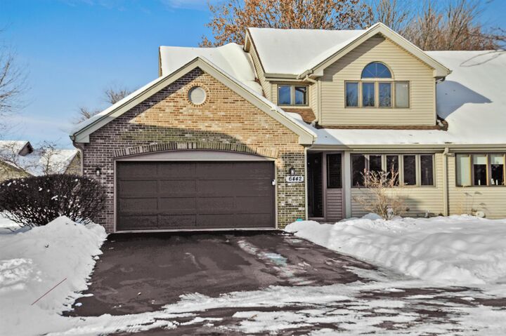 6442 Old Hunters Run 37  Rockford IL 61114 photo