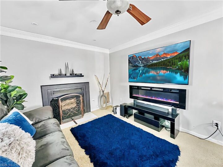 Property Photo:  14209 Deloice Cres  VA 23602 