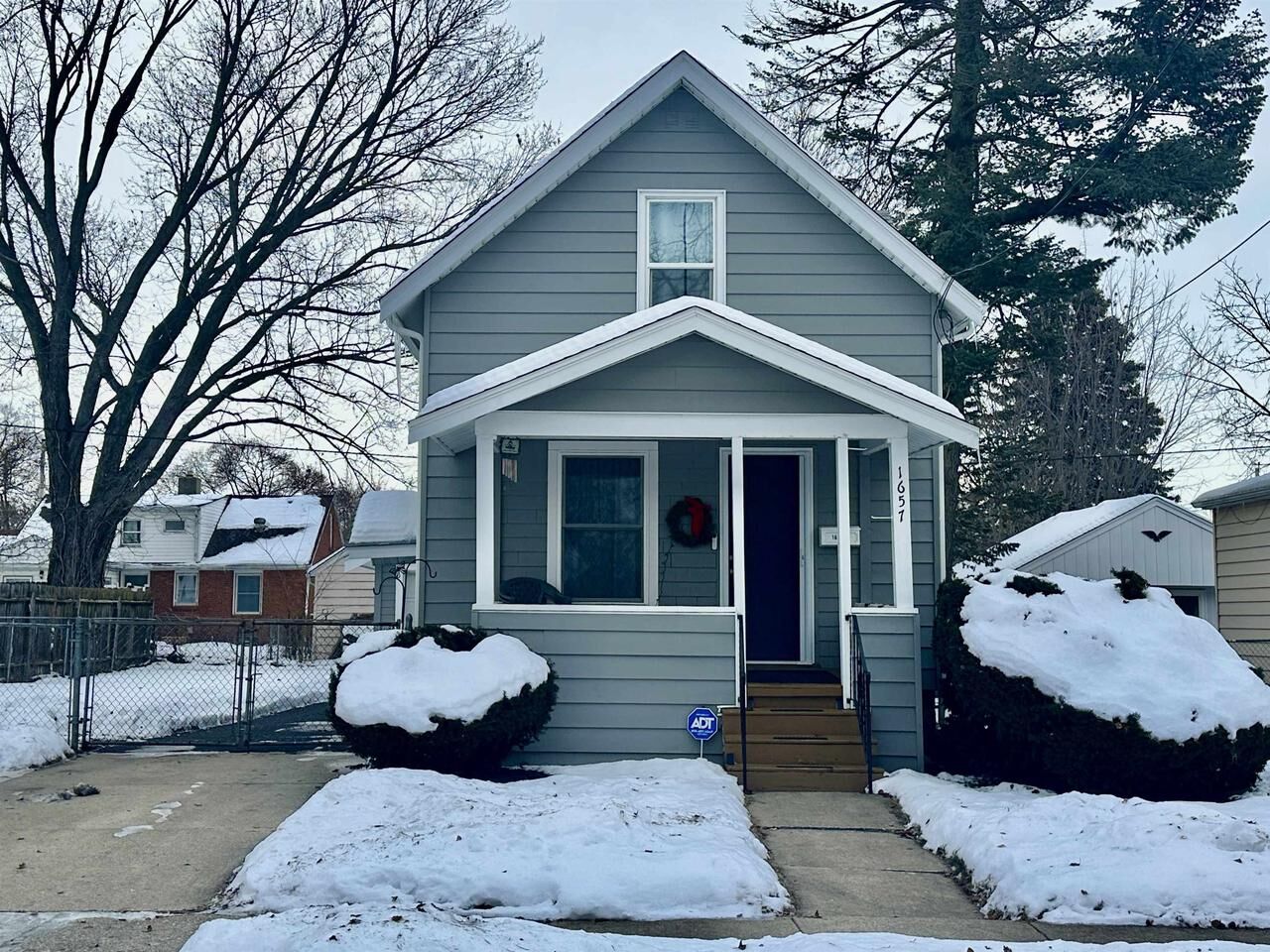 Property Photo: 1657 Fayette Avenue WI 53511