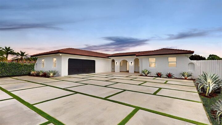 Property Photo: 3801 SW 132nd Ave FL 33175