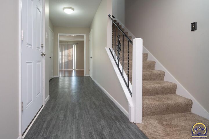 Property Photo: 3036 SW Randolph Ave KS 66611