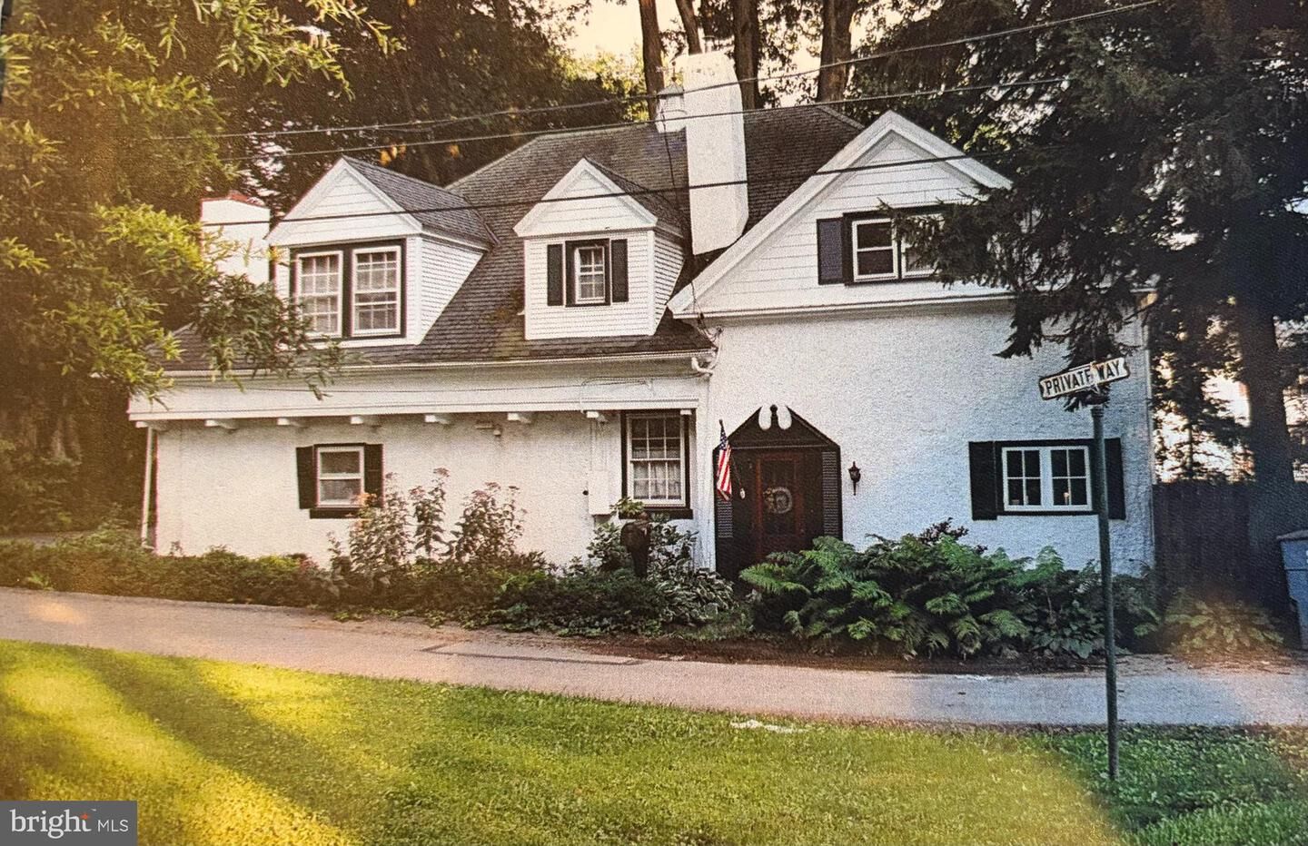 Property Photo: 1 Private Way PA 19087