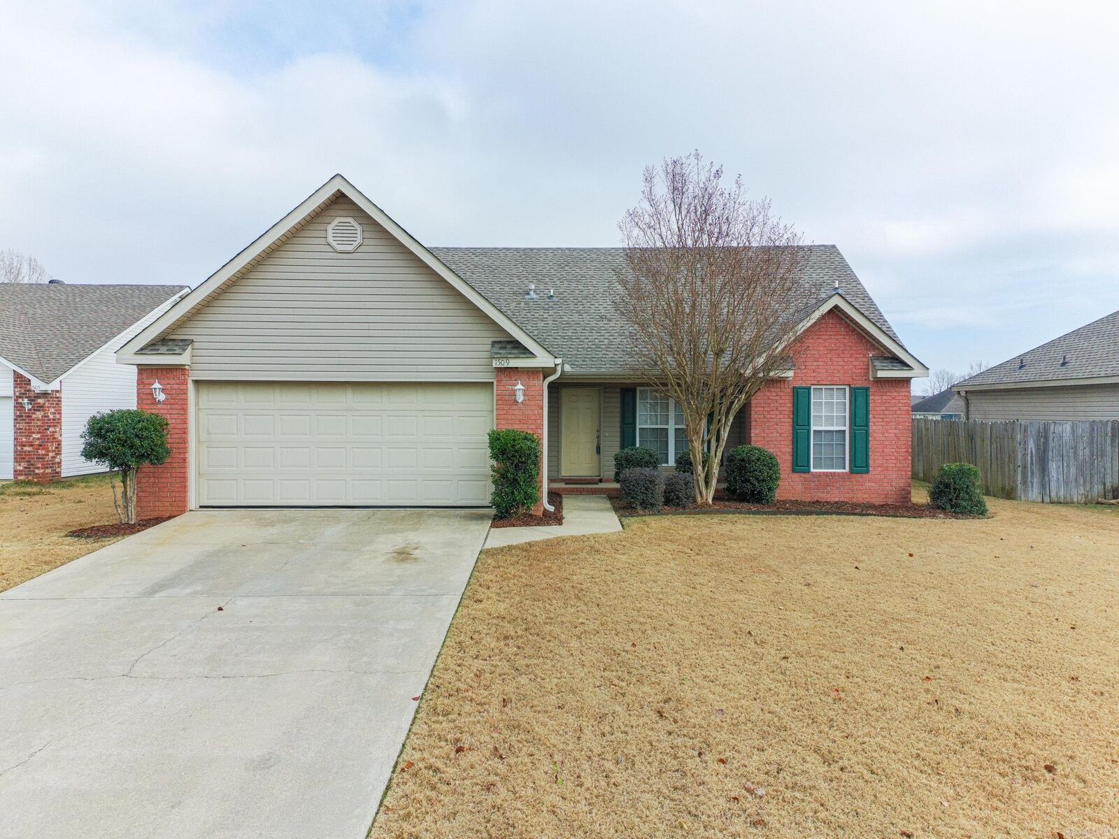 Property Photo:  1509 Hemingway Circle  AR 72401 