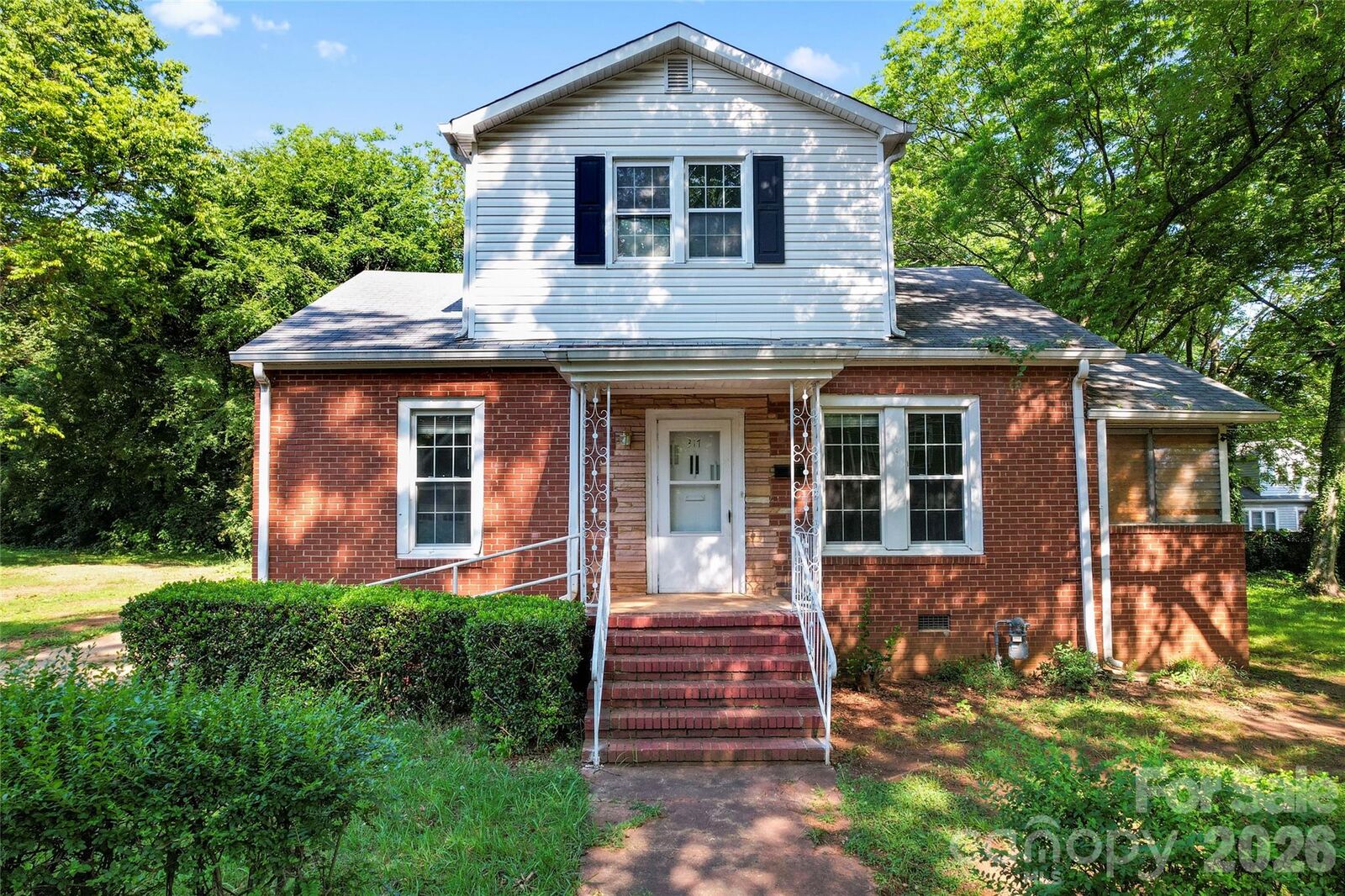 Property Photo: 317 Campus Street NC 28216