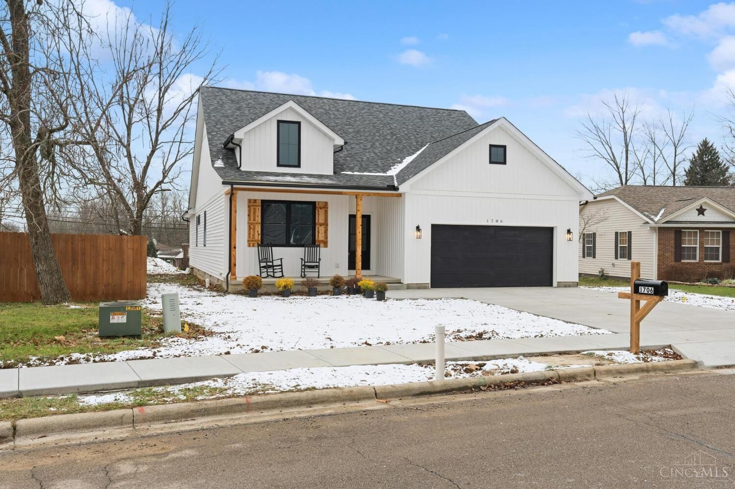 Property Photo: 1706 Woodside Drive OH 45177