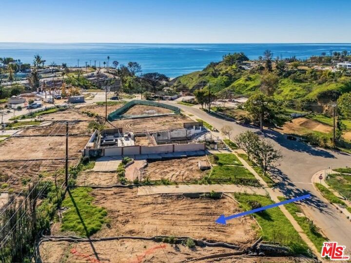 Property Photo: 536 Tahquitz Pl CA 90272