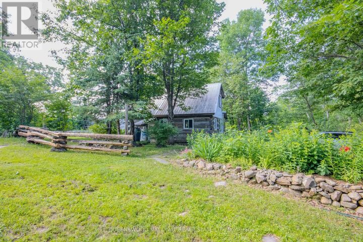 Property Photo: 205 Rockingham Road ON K0J 2N0