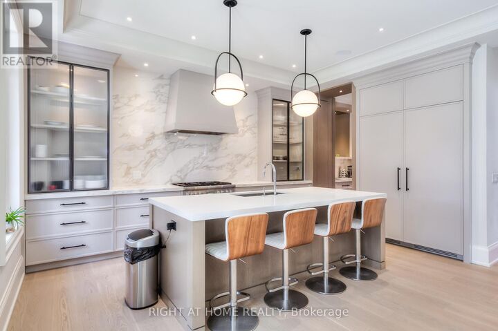 Property Photo:  124 Shaver Avenue North  ON M9B 4N8 