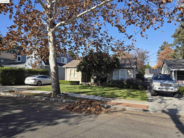 Property Photo: 947 Terra Bella Ave CA 95125