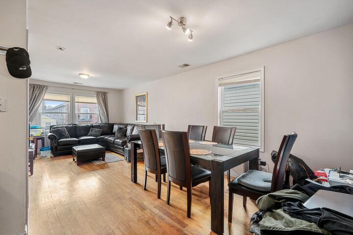 Property Photo:  85 Oakland Ave 2  NJ 07307 