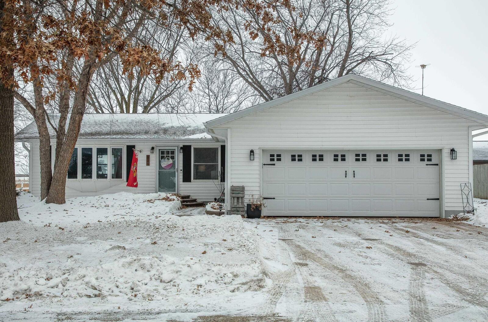 Property Photo: 501 West Street IA 50666