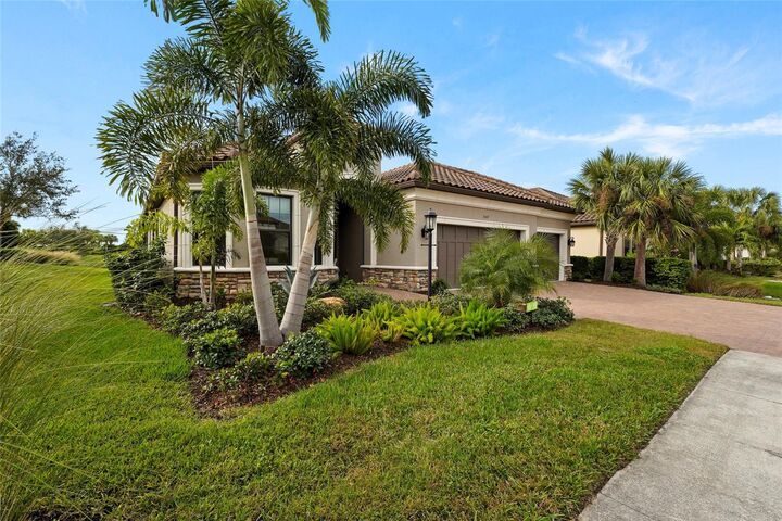 Property Photo: 5419 Lago Maggio Street FL 34238