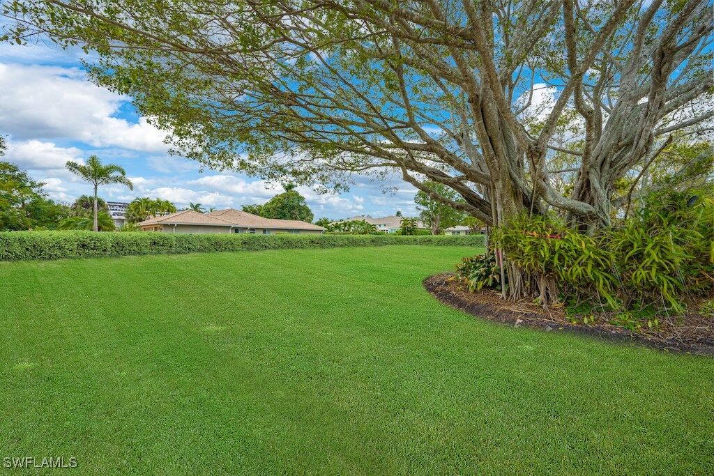 Property Photo:  3215 Regatta Road  FL 34103 