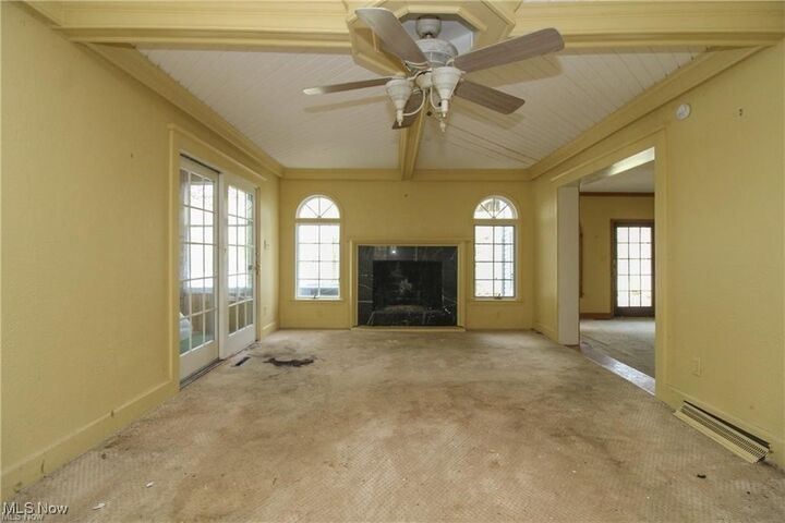 Property Photo: 5683 Chestnut Ridge Road OH 44425