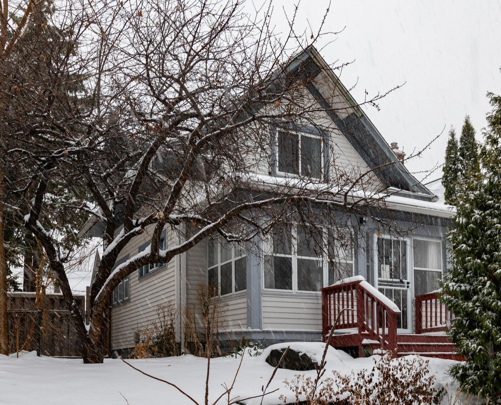 Property Photo: 3502 Grand Avenue S MN 55408