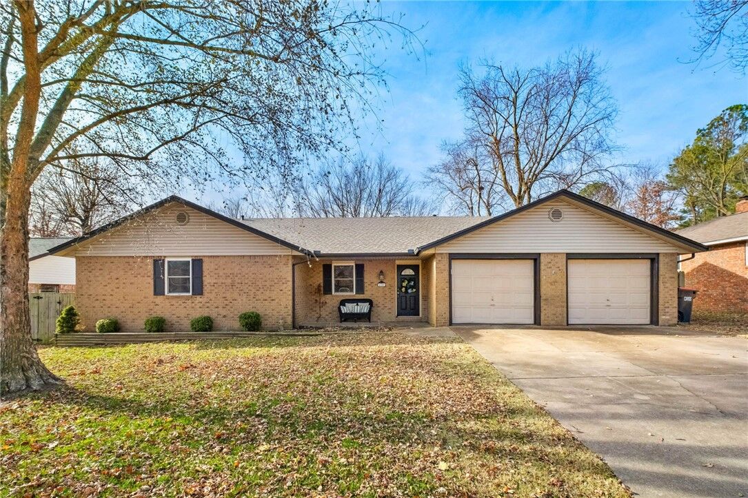 Property Photo: 4200 Miller Drive AR 72762