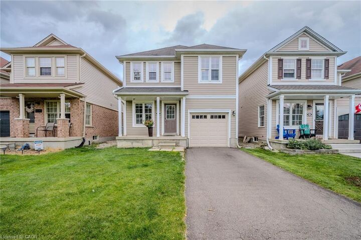 Property Photo: 91 Powell Drive ON L0R 1C0