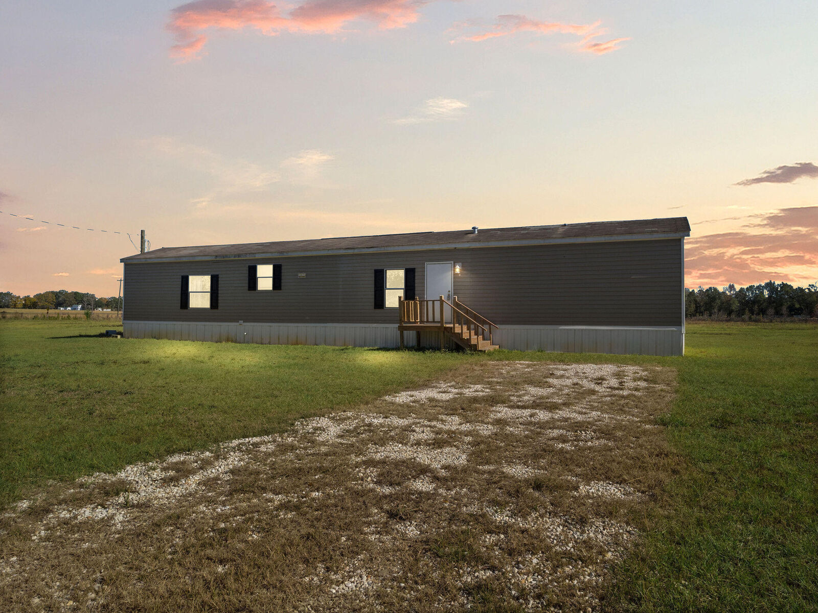 Property Photo:  133 Jasper Kemp  LA 70656 